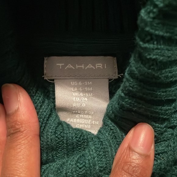 Tahari 2 Piece Outfit - Picture 3 of 3